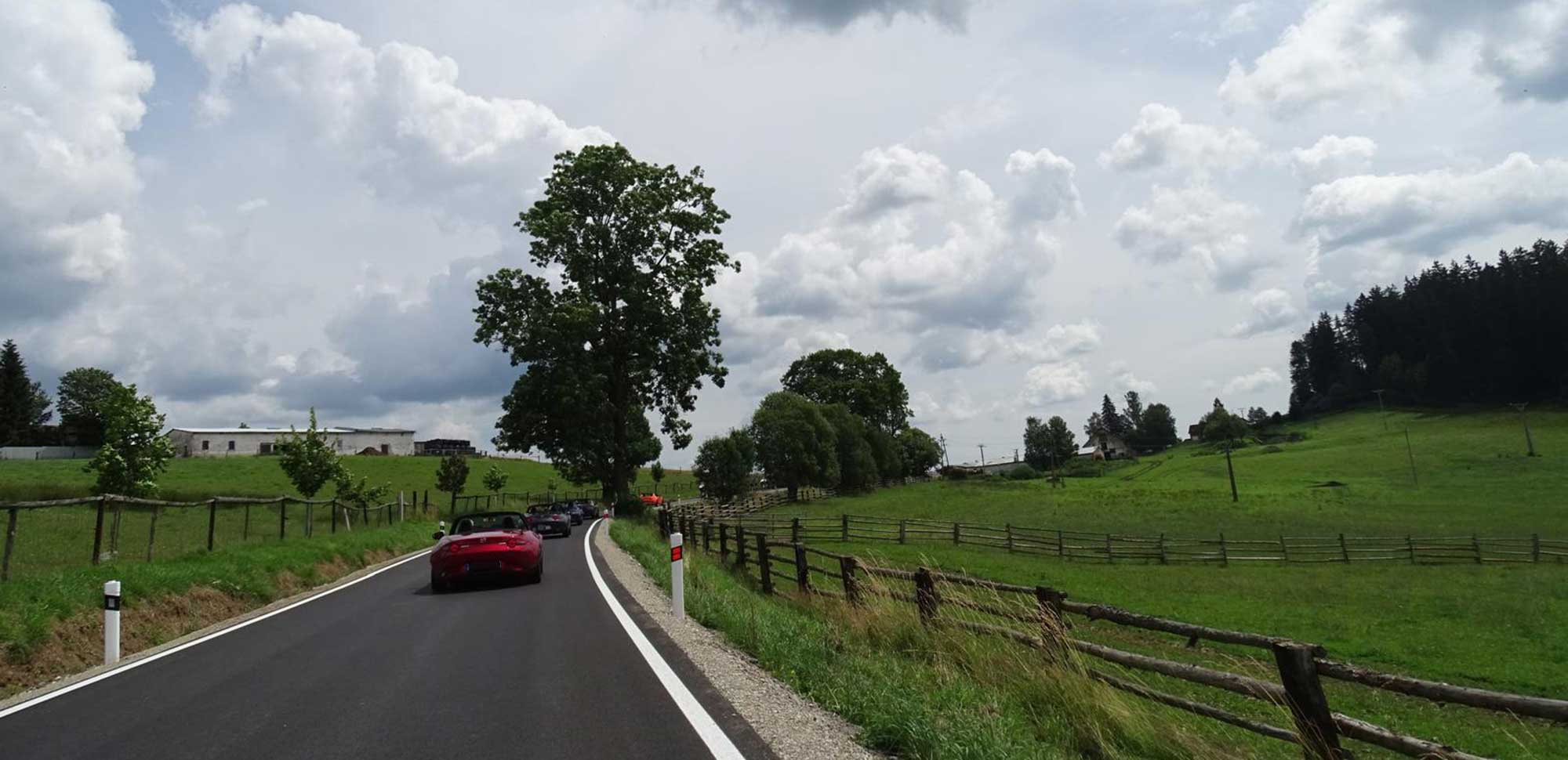 Touren mit dem Cabrio durch das Drei-Länder-Eck Deutschland, Tschechien und Österreich